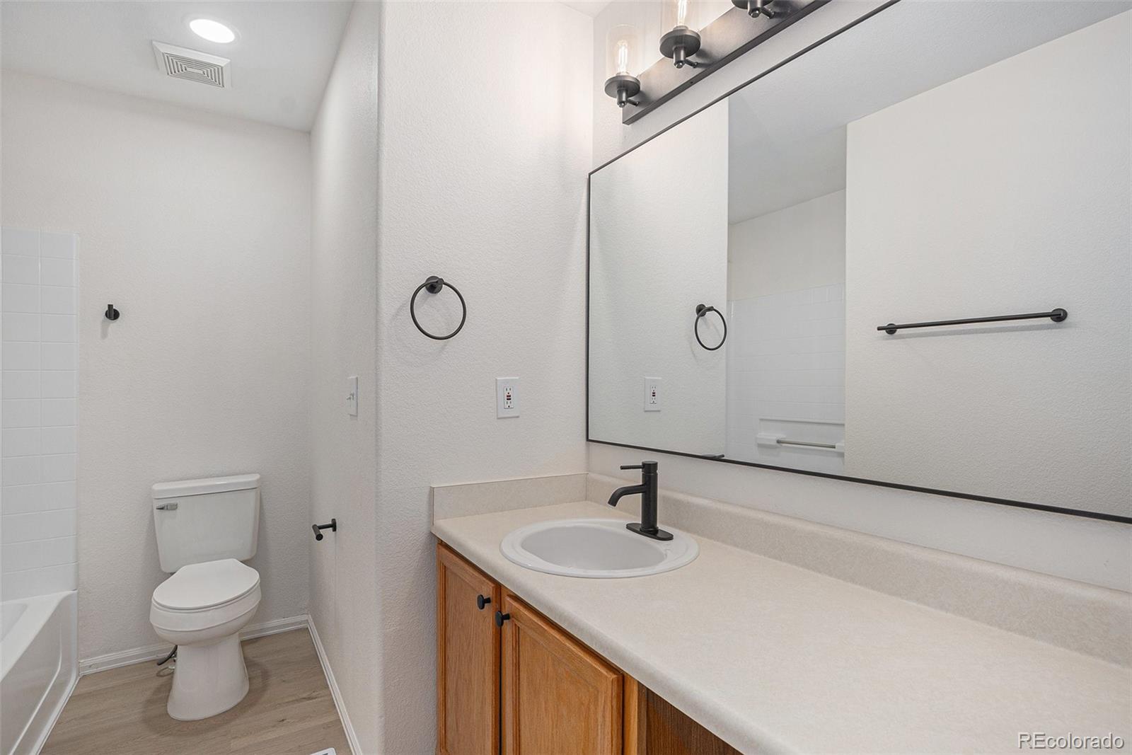 MLS Image #17 for 4853  cornish court,denver, Colorado