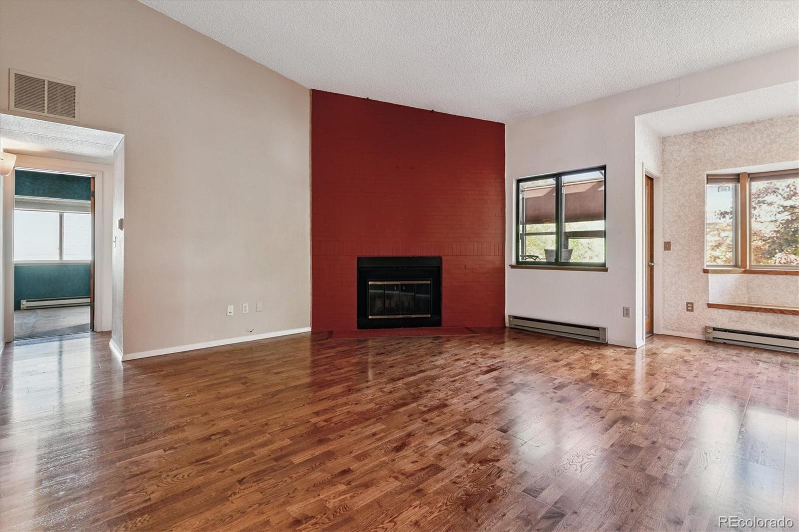 MLS Image #5 for 534 e 7th avenue 307,denver, Colorado
