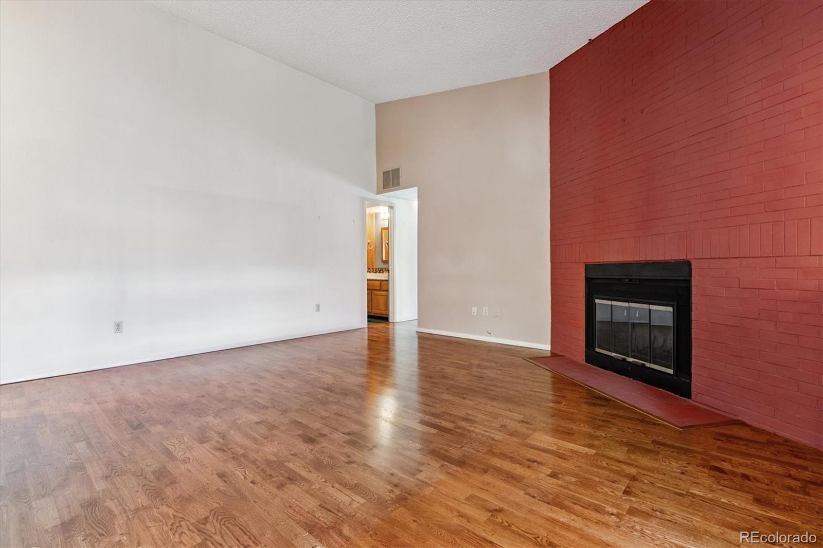 MLS Image #8 for 534 e 7th avenue 307,denver, Colorado