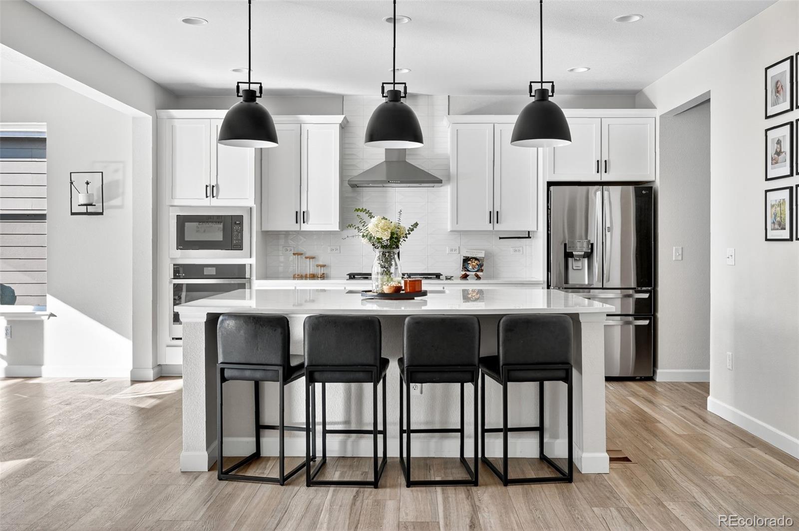 MLS Image #18 for 716  split rock drive,erie, Colorado