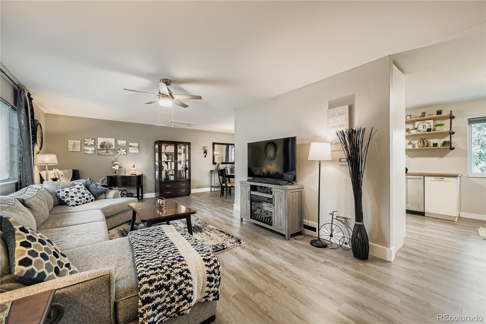 MLS Image #3 for 6570  goldfield drive,colorado springs, Colorado