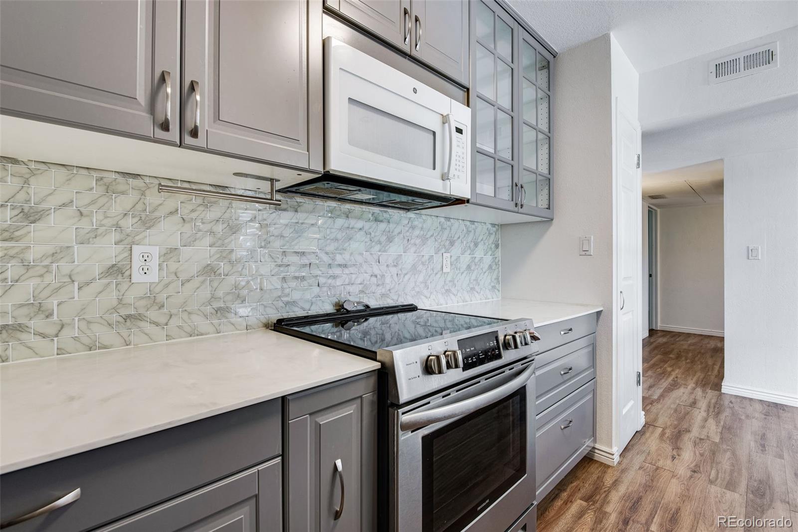 MLS Image #4 for 3855 s monaco street 209,denver, Colorado