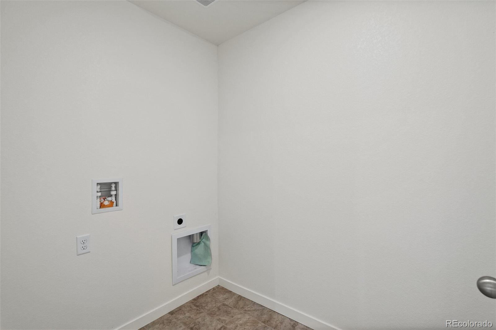 MLS Image #25 for 43105  kawana gulch street,elizabeth, Colorado