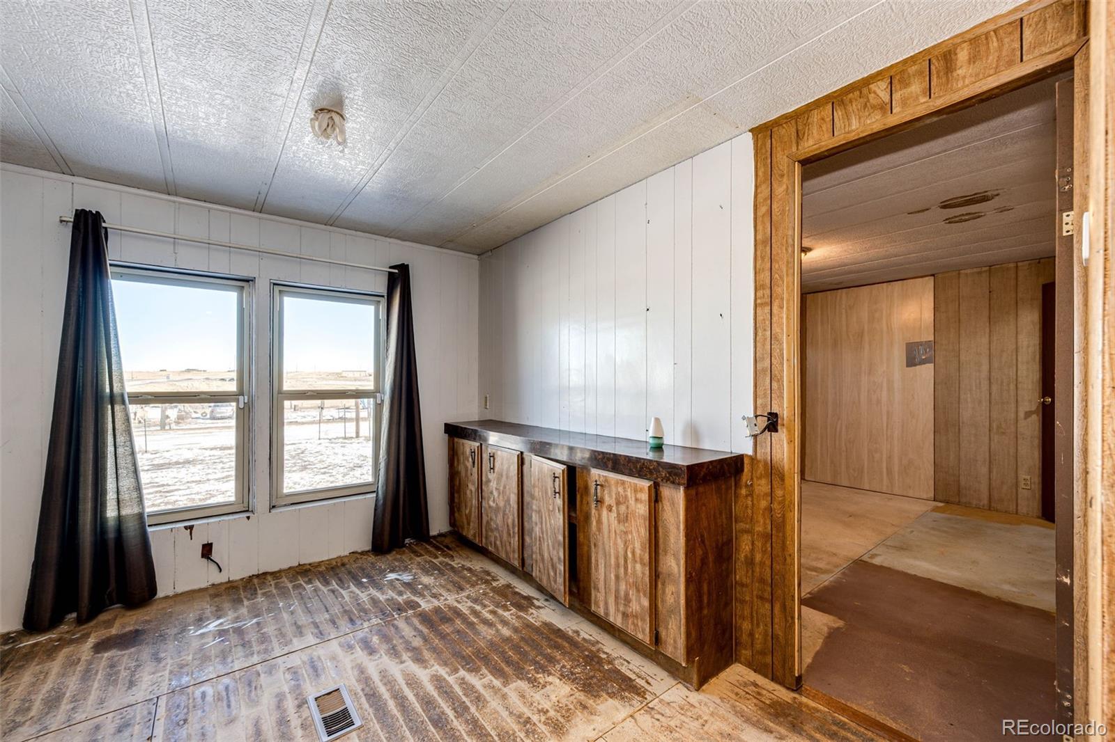 MLS Image #19 for 38560  1st street,agate, Colorado