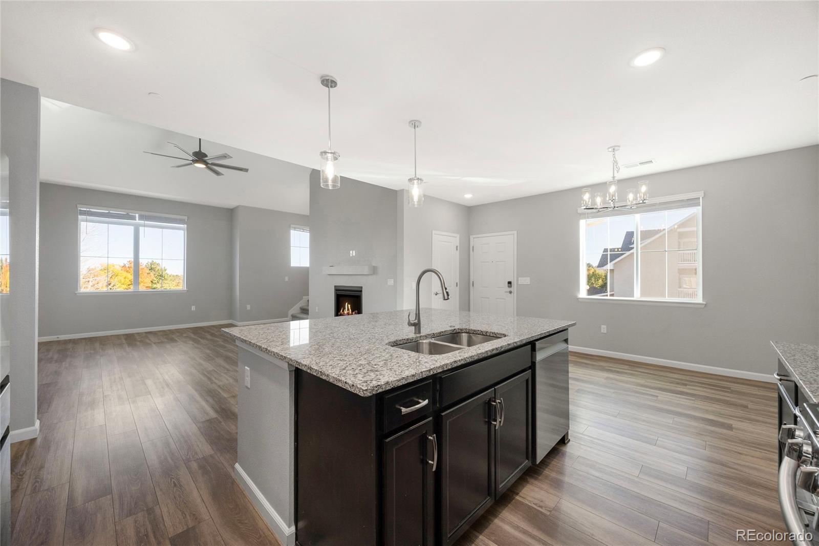 MLS Image #13 for 1881 s dunkirk street,aurora, Colorado
