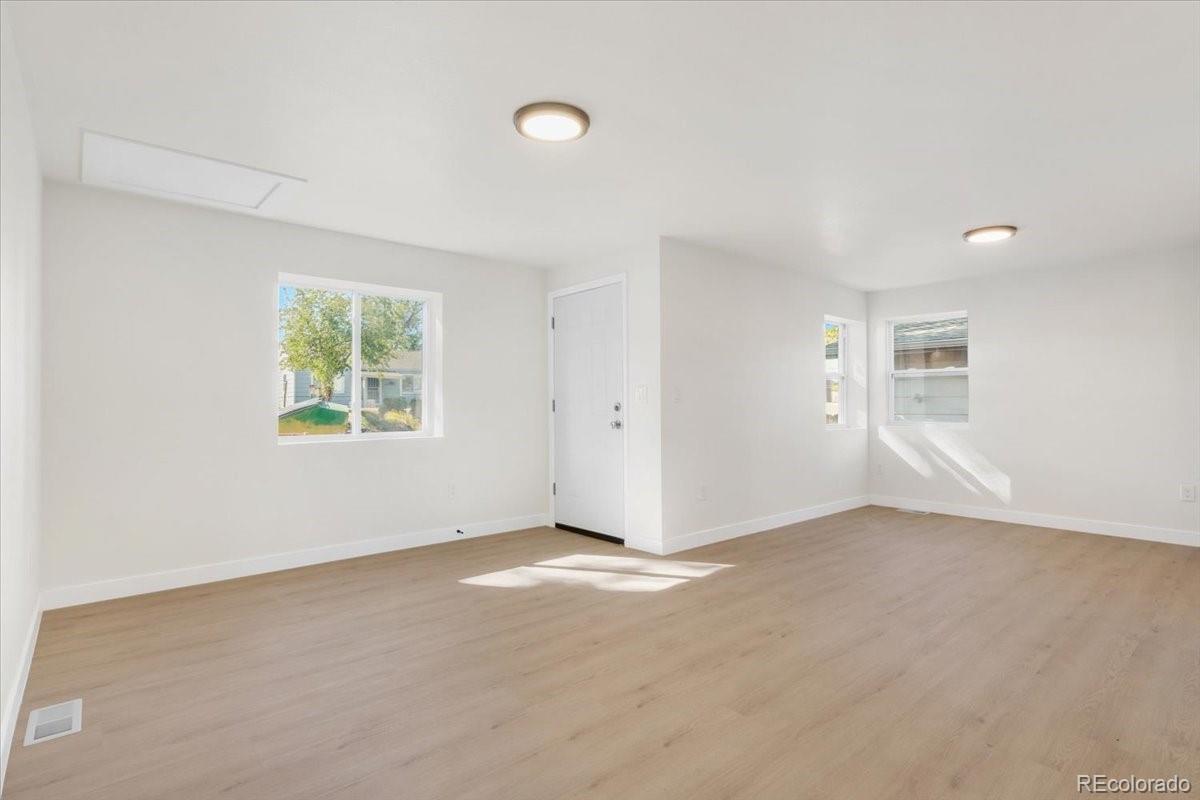 MLS Image #8 for 2843 w archer place,denver, Colorado