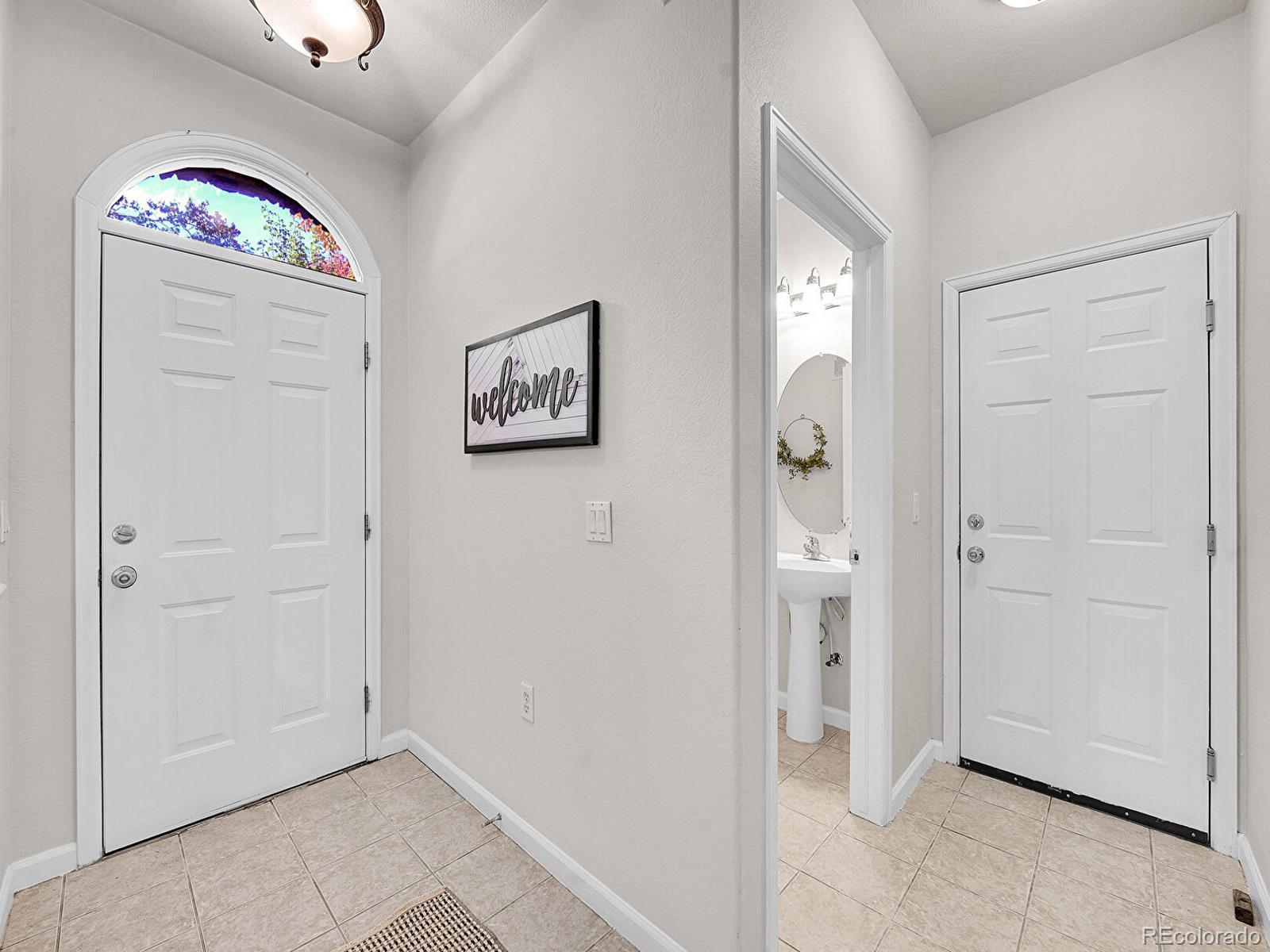 MLS Image #3 for 9984 w jewell avenue c,lakewood, Colorado