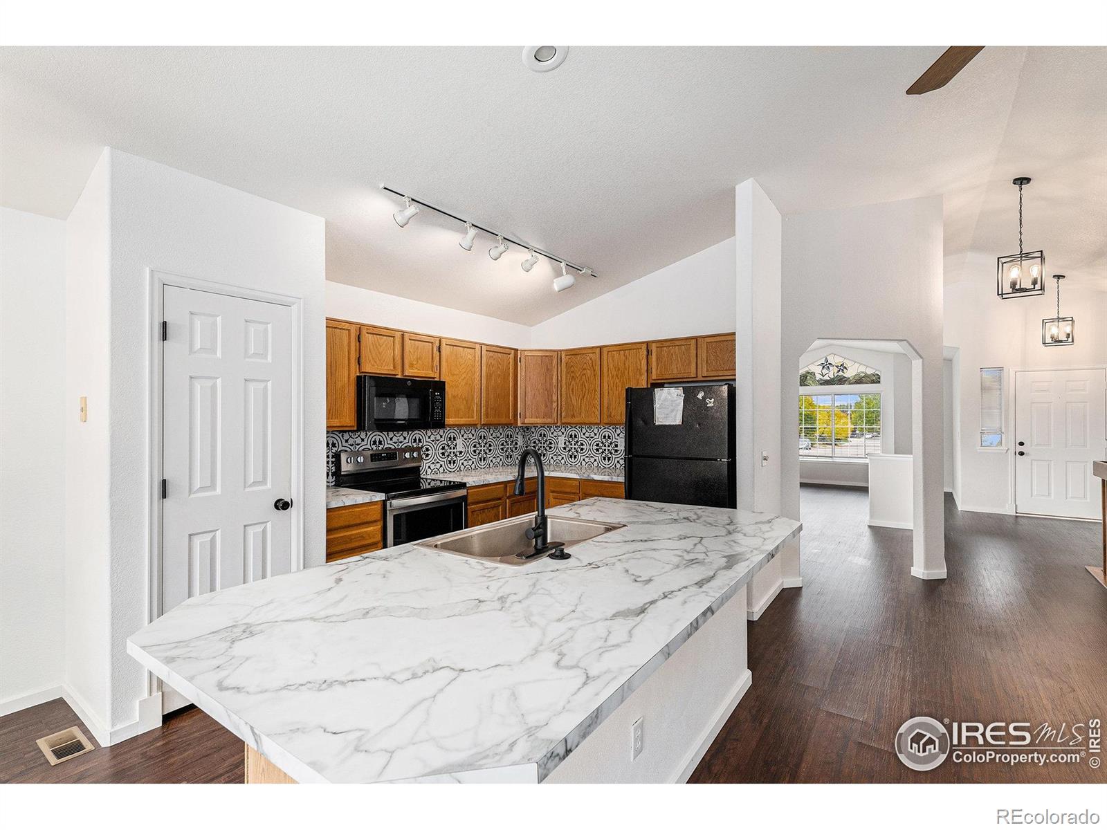 MLS Image #15 for 20822 e princeton place,aurora, Colorado