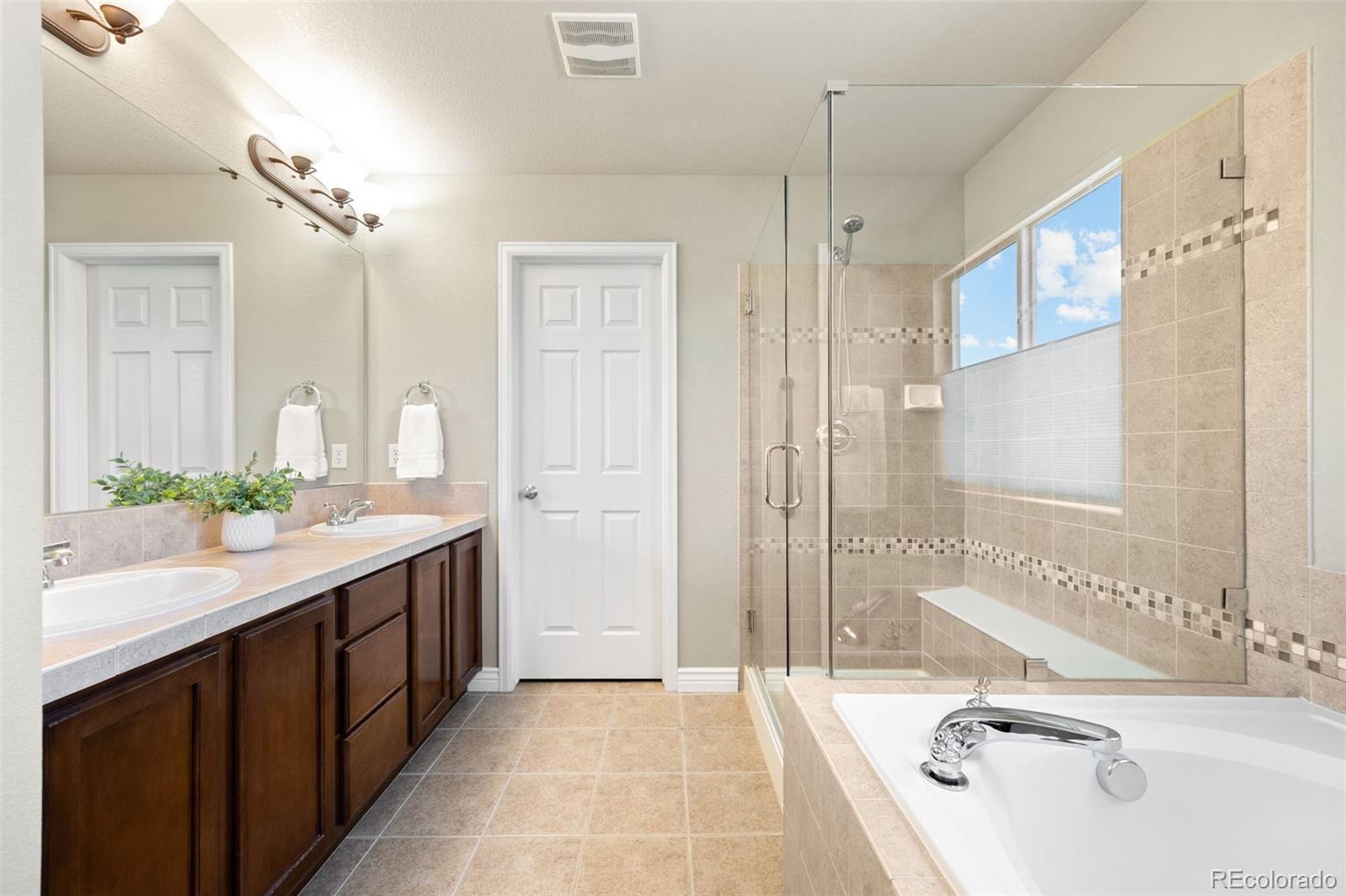 MLS Image #23 for 21659 e tallkid avenue,parker, Colorado