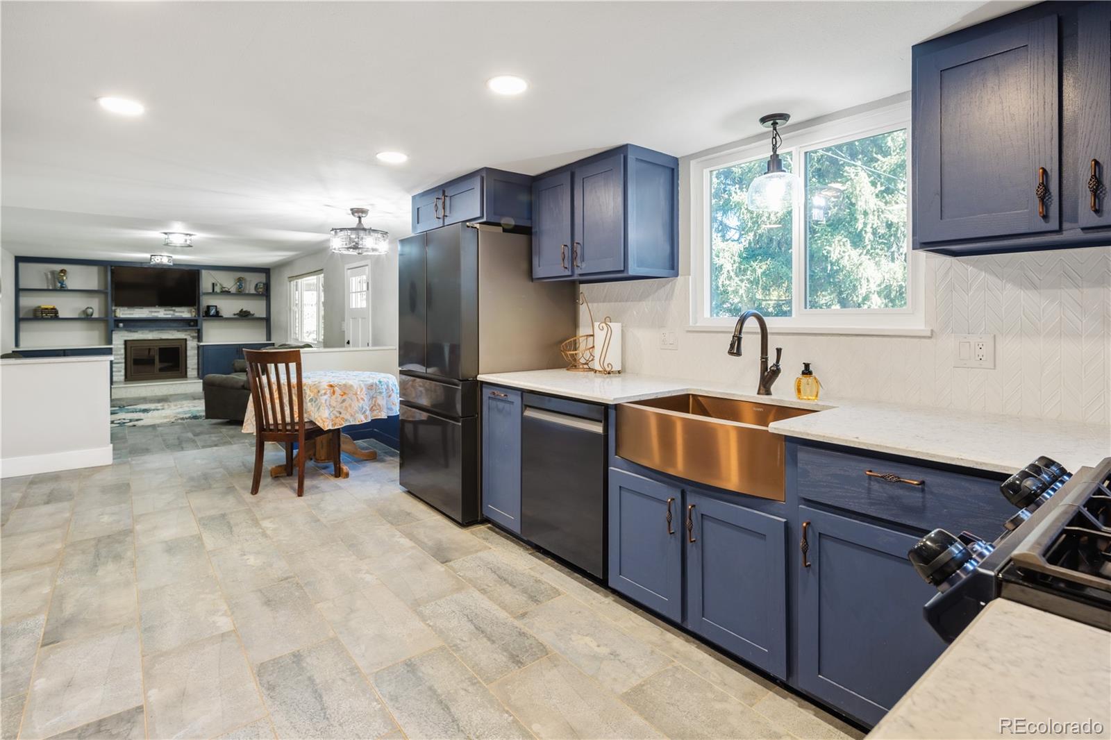MLS Image #8 for 2146 s yarrow street,lakewood, Colorado