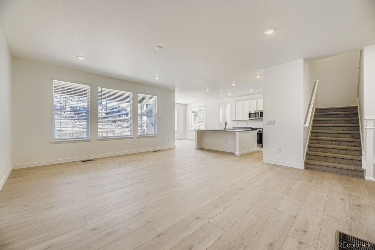 MLS Image #1 for 12710 w glasgow place,littleton, Colorado