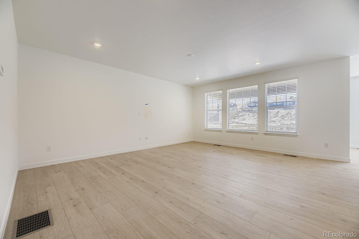 MLS Image #2 for 12710 w glasgow place,littleton, Colorado