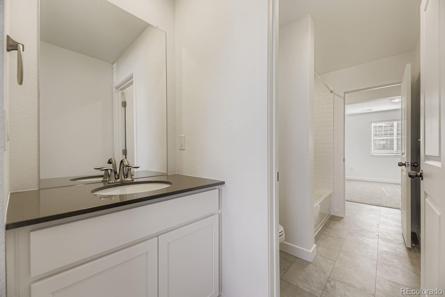 MLS Image #9 for 12710 w glasgow place,littleton, Colorado