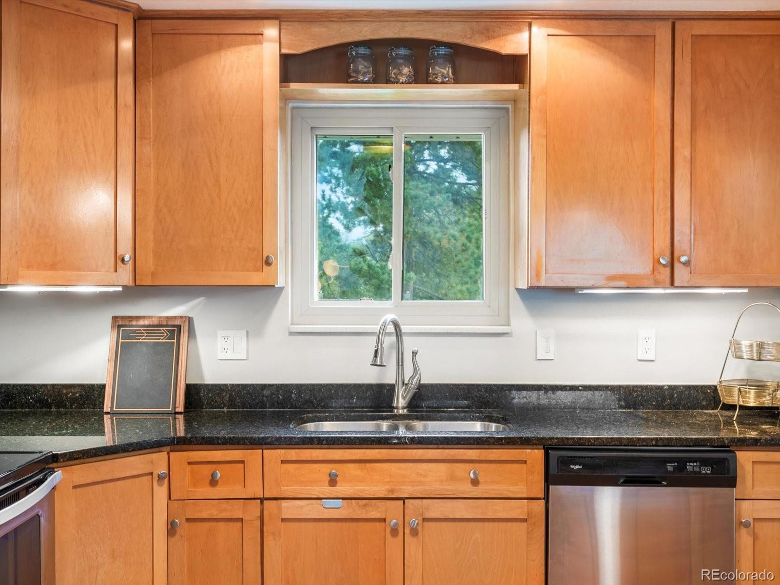 MLS Image #7 for 8324  everett way,arvada, Colorado