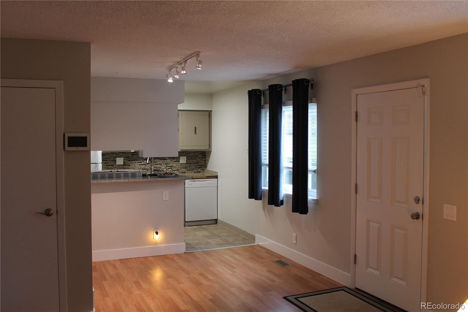 MLS Image #4 for 1291 s wheeling way ,aurora, Colorado