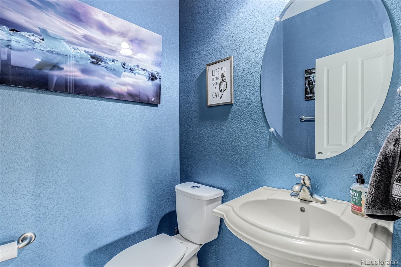 MLS Image #12 for 23901 e easter place,aurora, Colorado