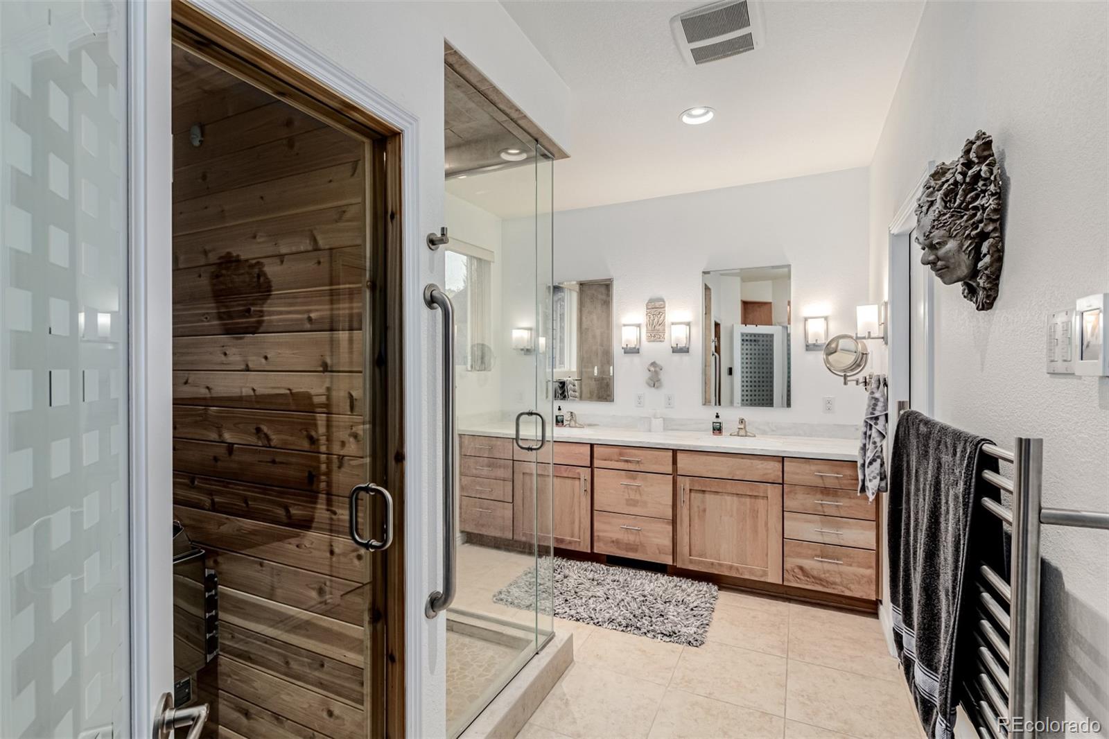 MLS Image #15 for 23901 e easter place,aurora, Colorado