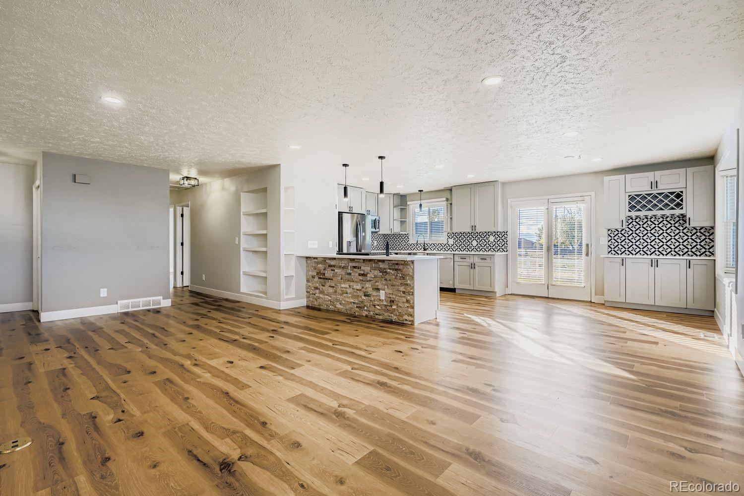 MLS Image #9 for 11377  nucla street,commerce city, Colorado