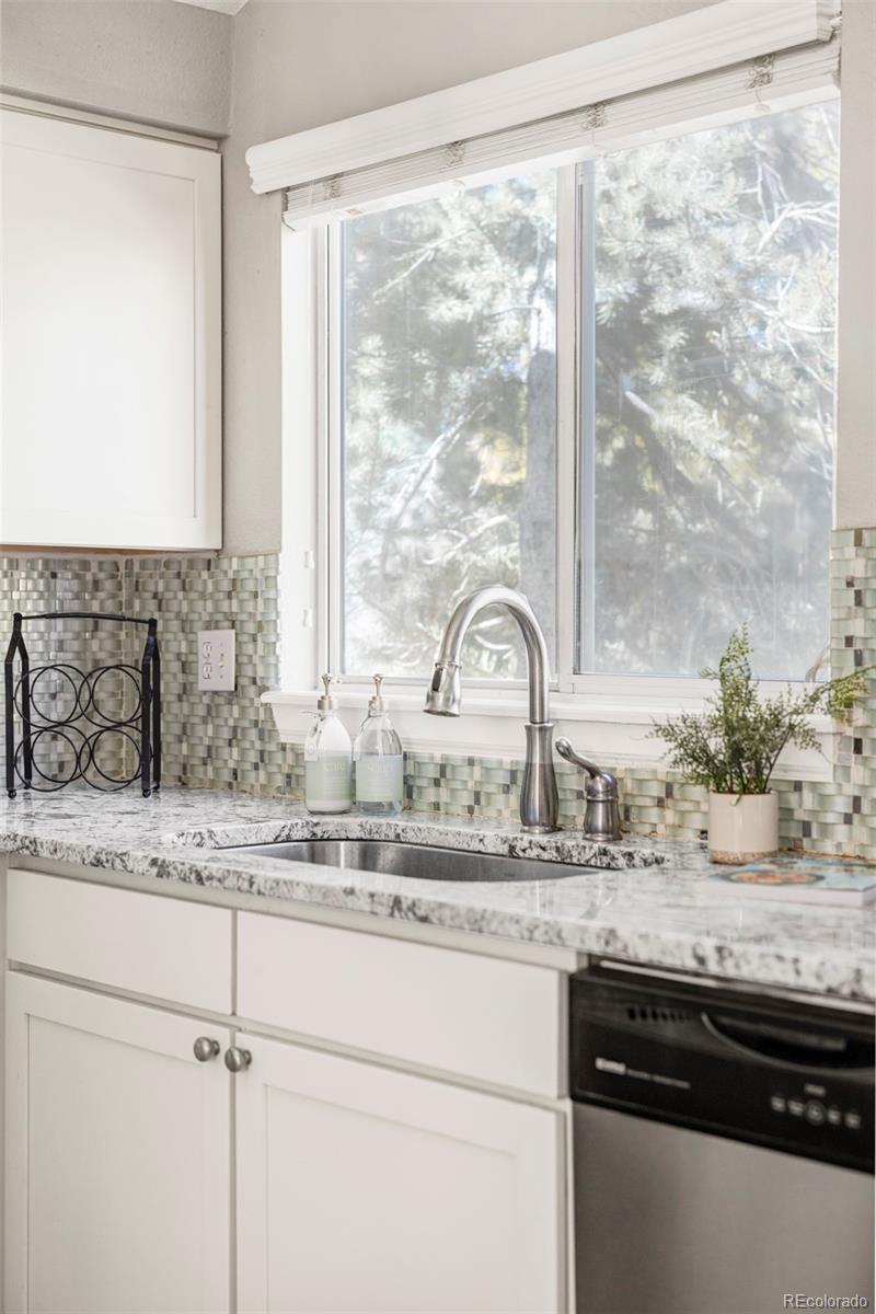 MLS Image #3 for 9323  weeping willow place,highlands ranch, Colorado