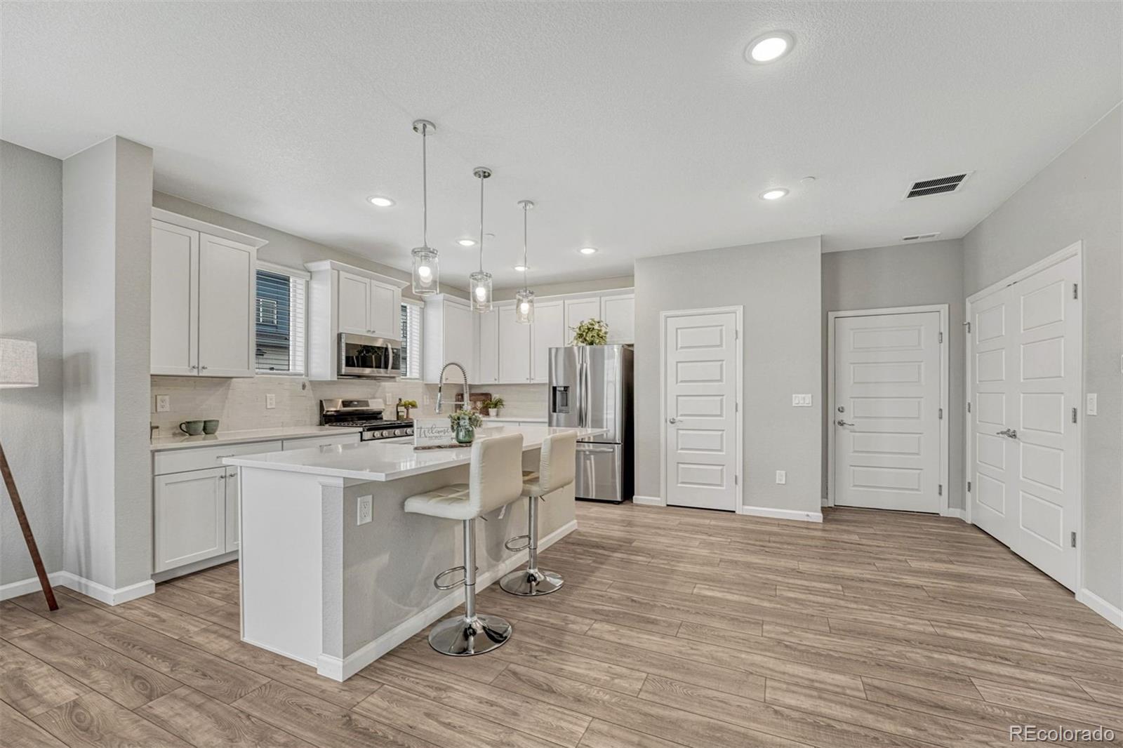 MLS Image #10 for 10793  white diamond point ,colorado springs, Colorado
