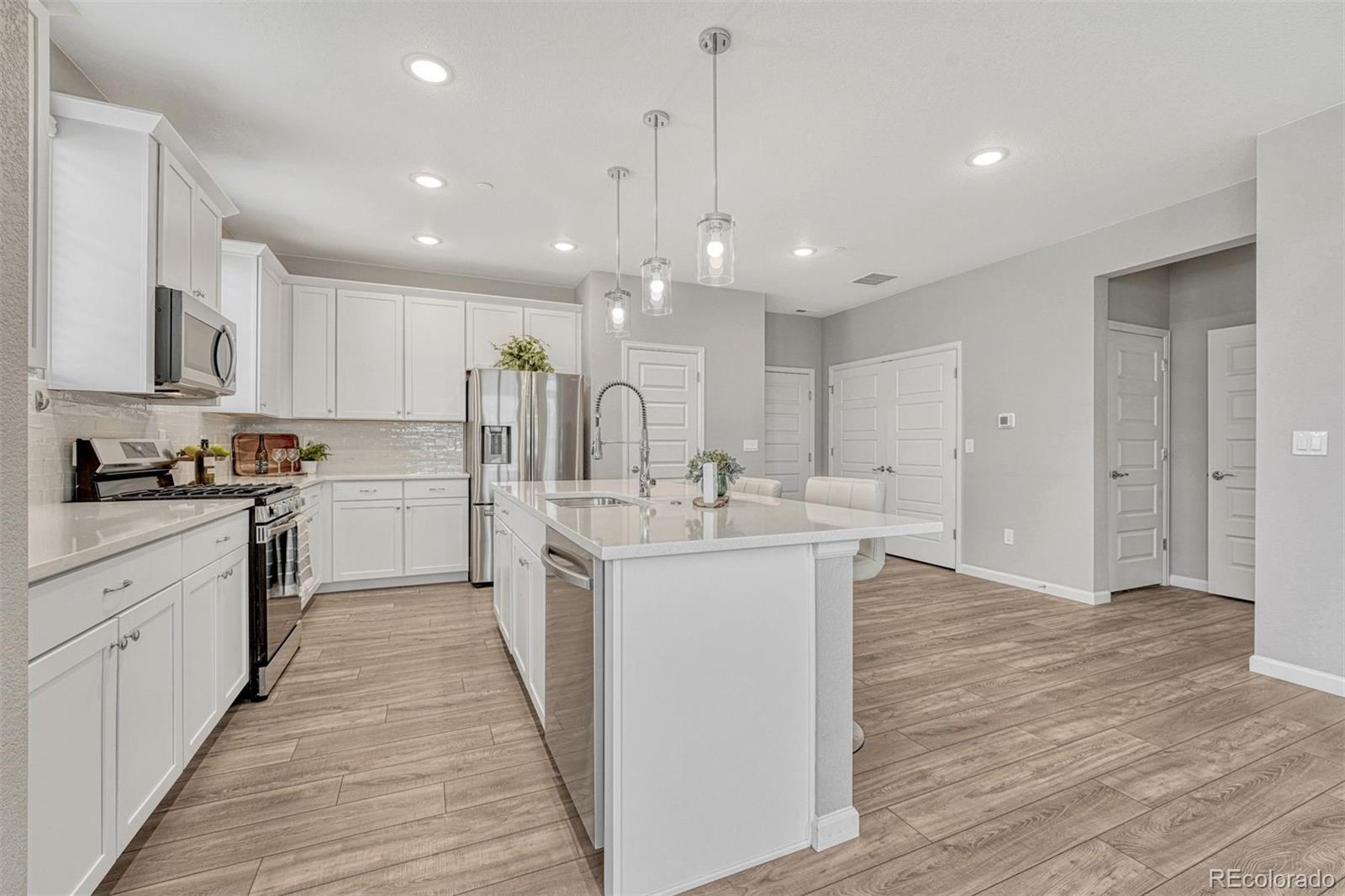 MLS Image #11 for 10793  white diamond point ,colorado springs, Colorado