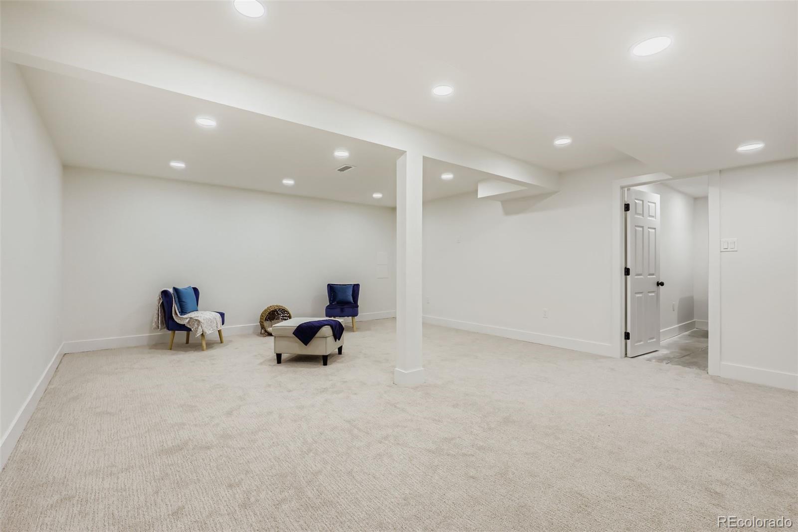 MLS Image #18 for 4465  durham court,denver, Colorado
