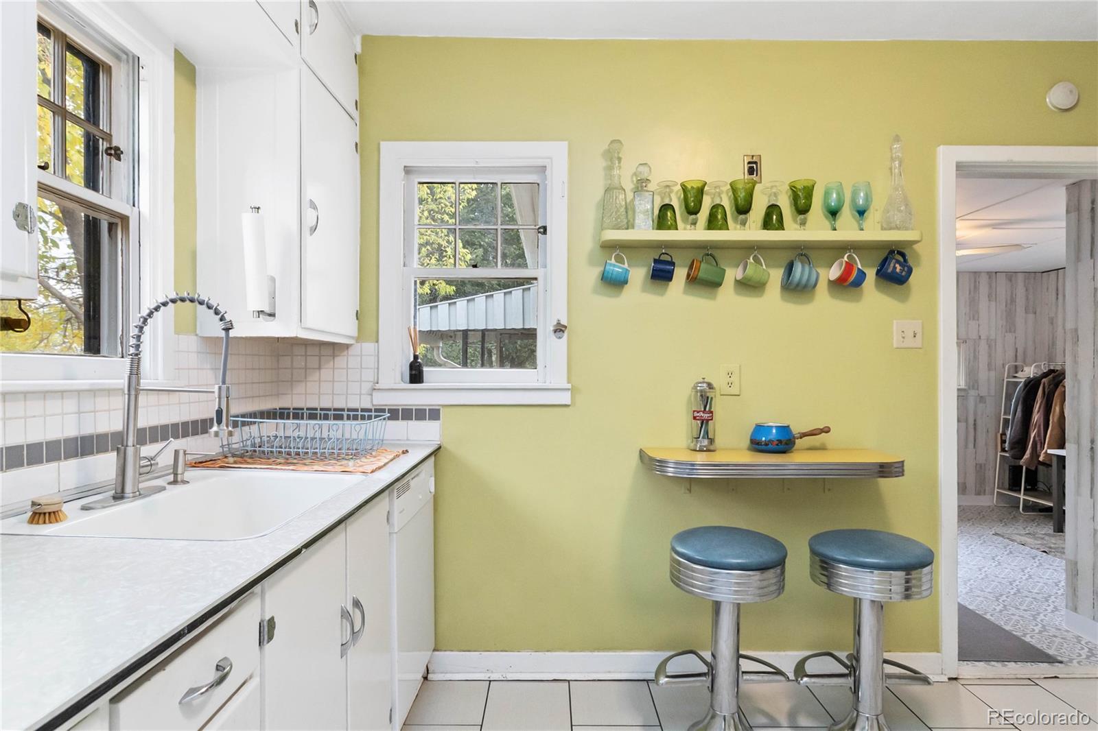 MLS Image #9 for 45 s grove street,denver, Colorado