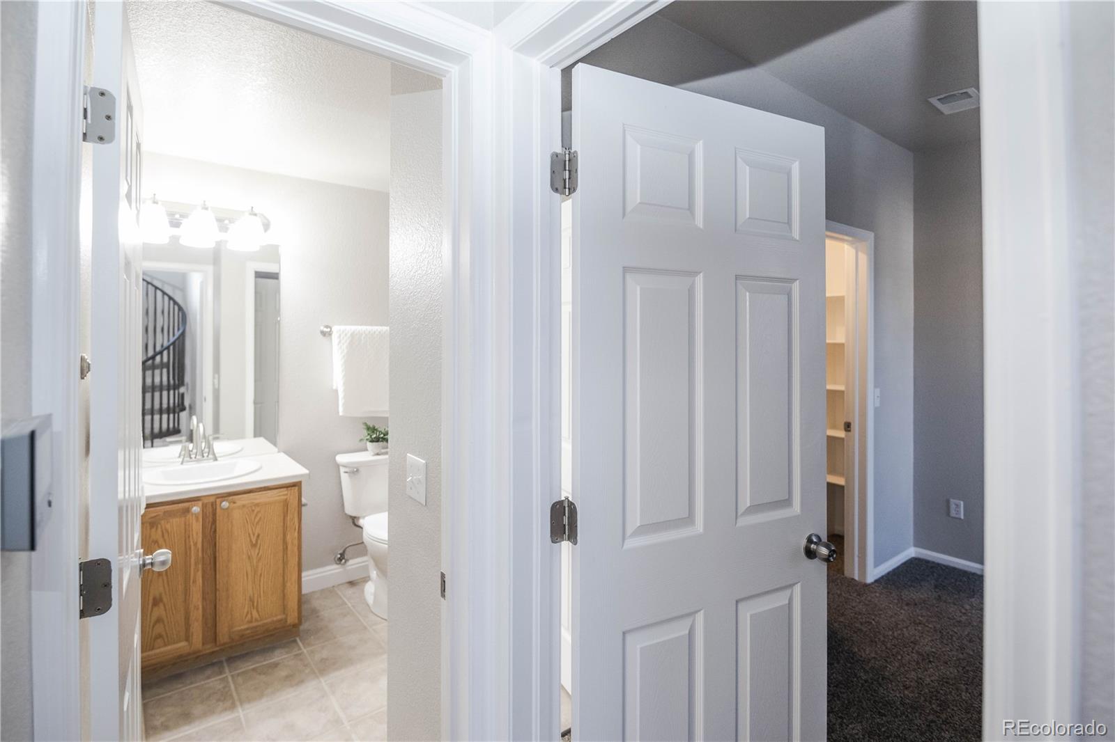 MLS Image #10 for 8371 s upham way 207,littleton, Colorado