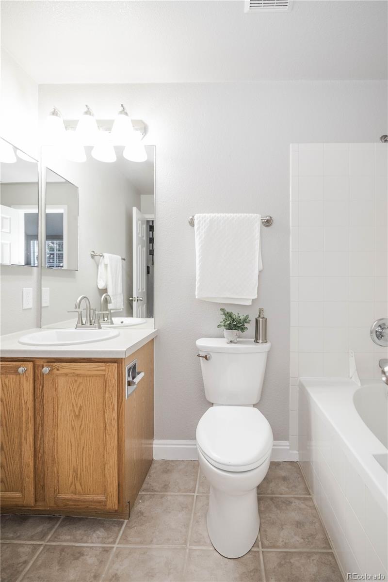 MLS Image #15 for 8371 s upham way 207,littleton, Colorado