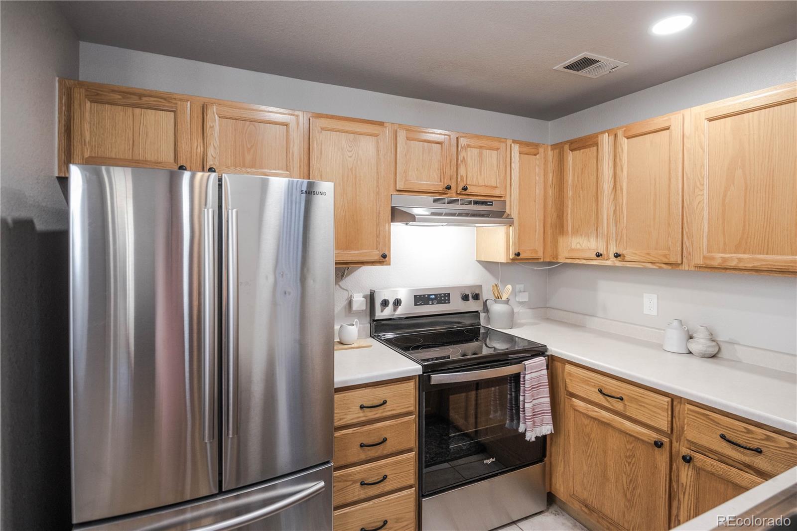 MLS Image #5 for 8371 s upham way 207,littleton, Colorado