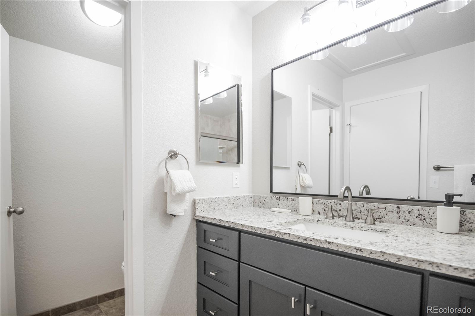 MLS Image #16 for 2920 s racine street,aurora, Colorado