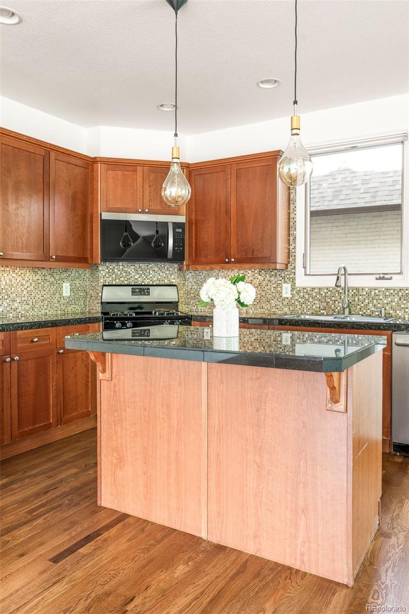 MLS Image #9 for 1617 n humboldt street ,denver, Colorado