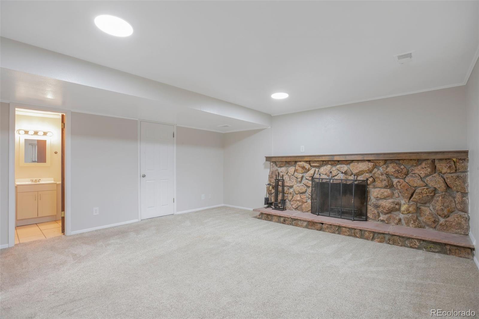 MLS Image #11 for 13288 e alaska place,aurora, Colorado