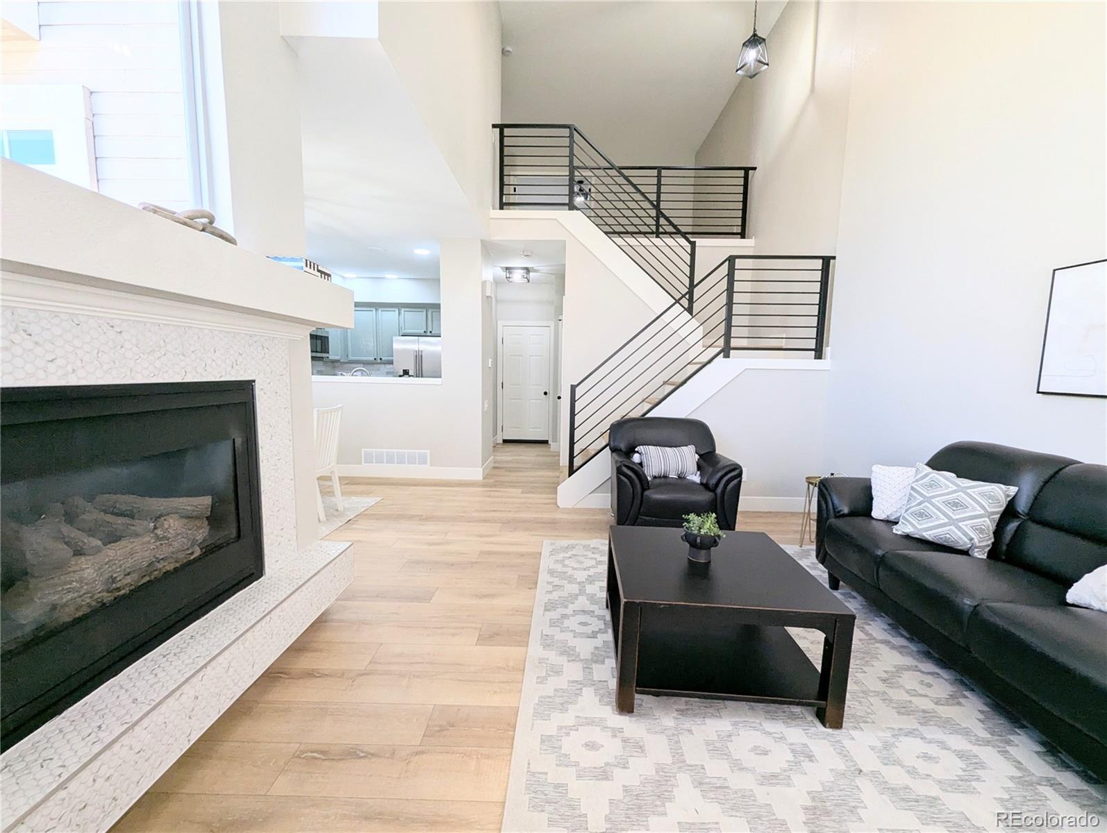 MLS Image #1 for 2906 w long circle,littleton, Colorado