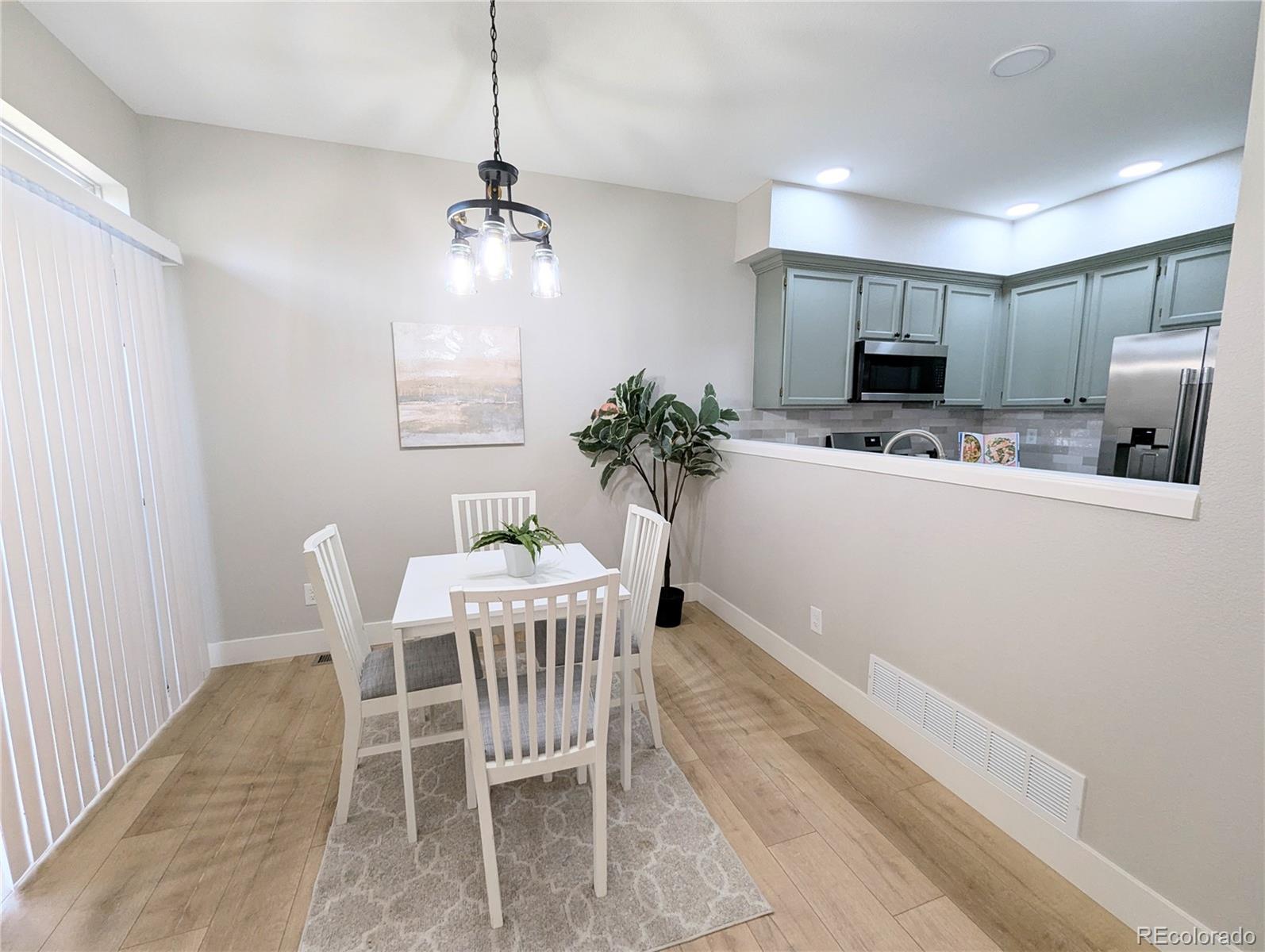 MLS Image #6 for 2906 w long circle,littleton, Colorado