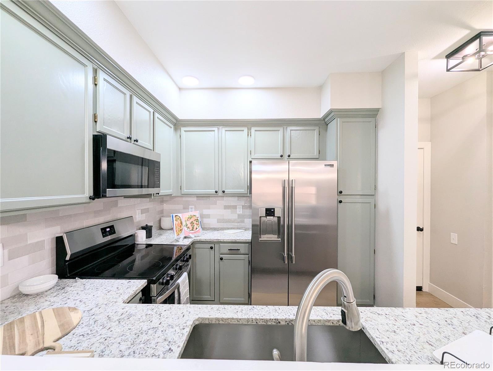 MLS Image #7 for 2906 w long circle,littleton, Colorado