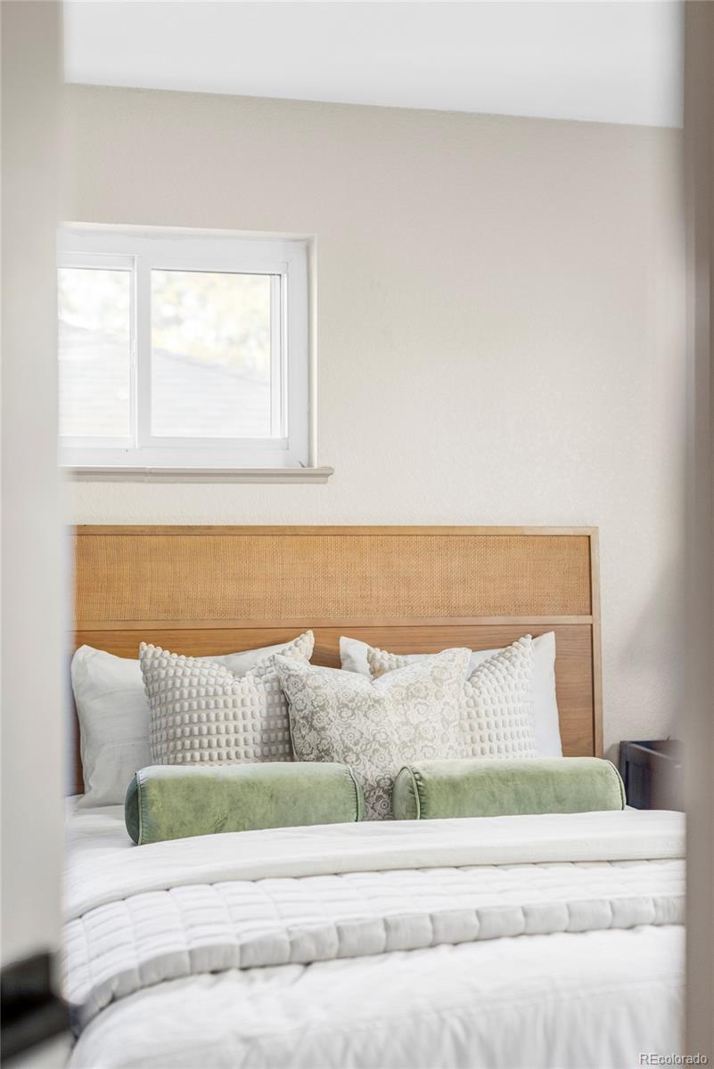 MLS Image #17 for 2088 s winona court,denver, Colorado