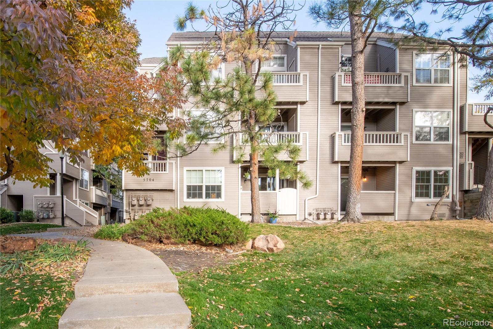 MLS Image #1 for 5704 w asbury place 204,lakewood, Colorado