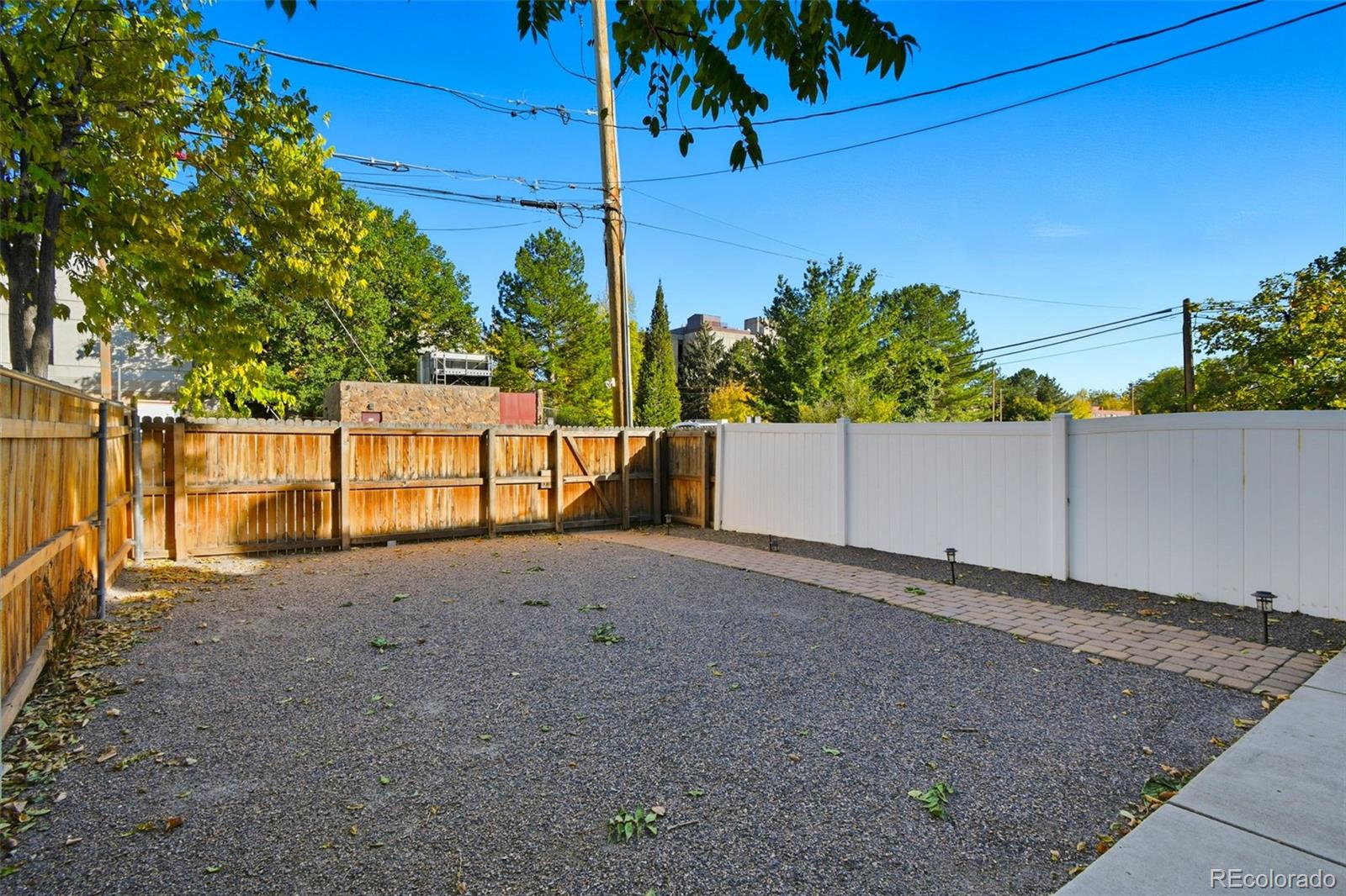MLS Image #28 for 2376 s race street,denver, Colorado
