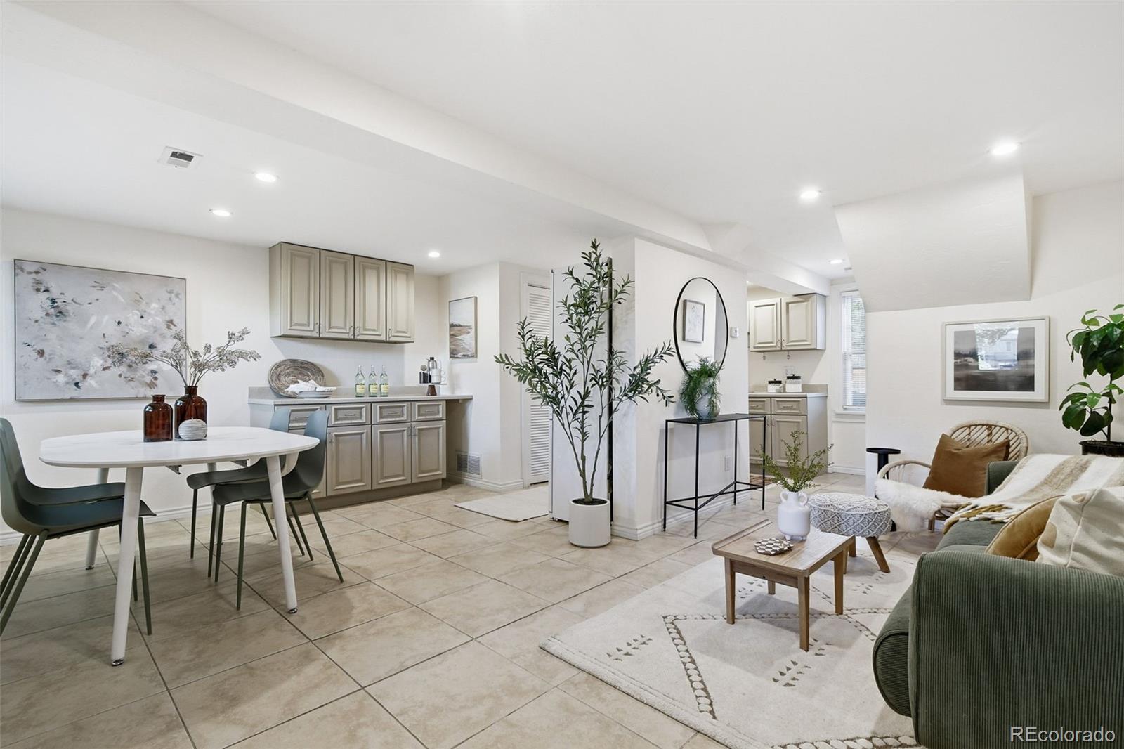 MLS Image #3 for 2376 s race street,denver, Colorado