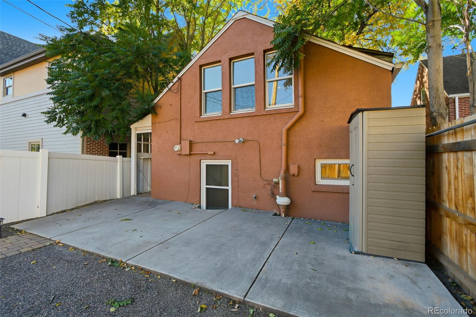 MLS Image #30 for 2376 s race street,denver, Colorado