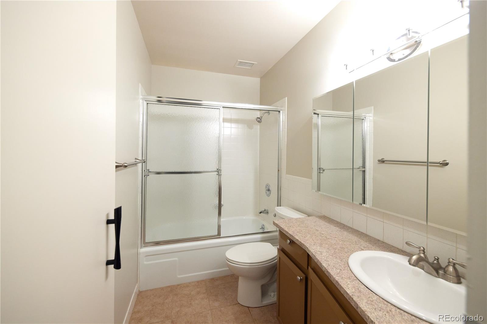 MLS Image #19 for 9320 e center avenue 8b,denver, Colorado