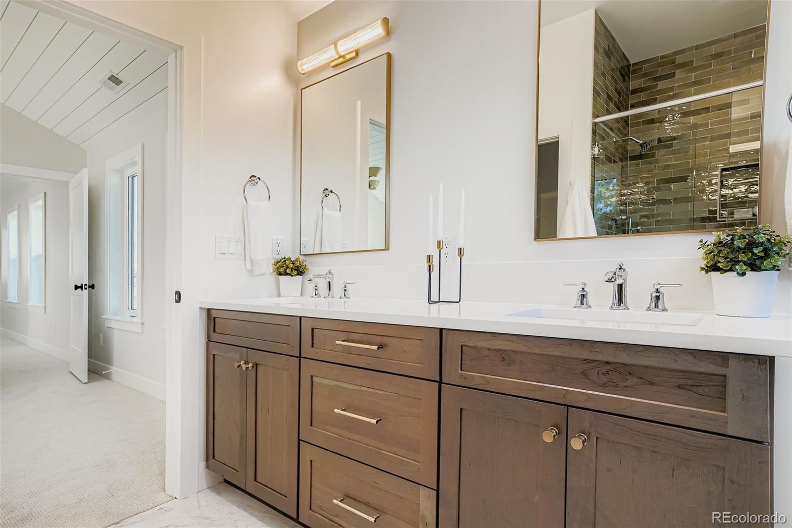 MLS Image #17 for 3332 n josephine street,denver, Colorado