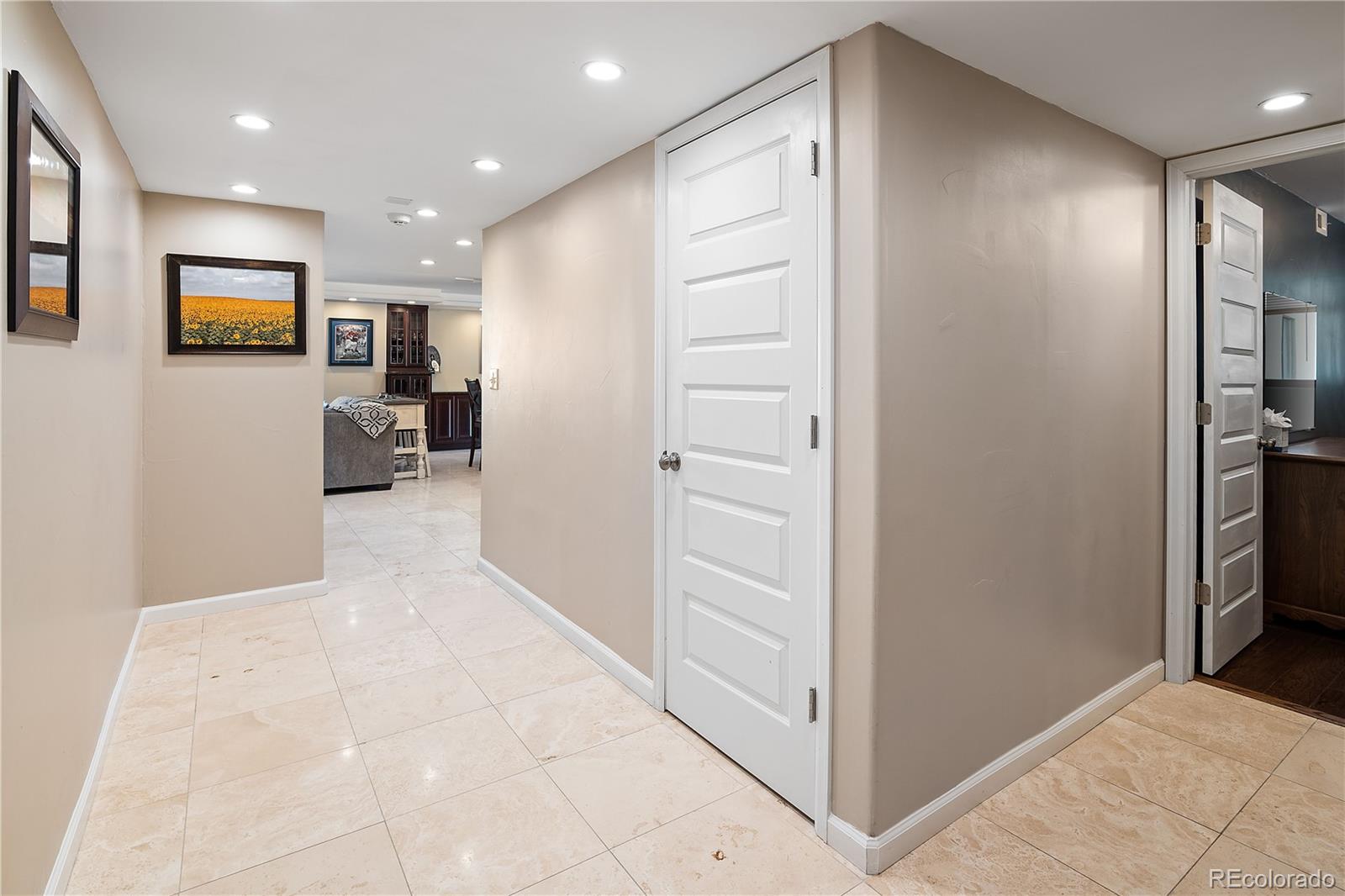 MLS Image #28 for 1777  larimer street 1610,denver, Colorado