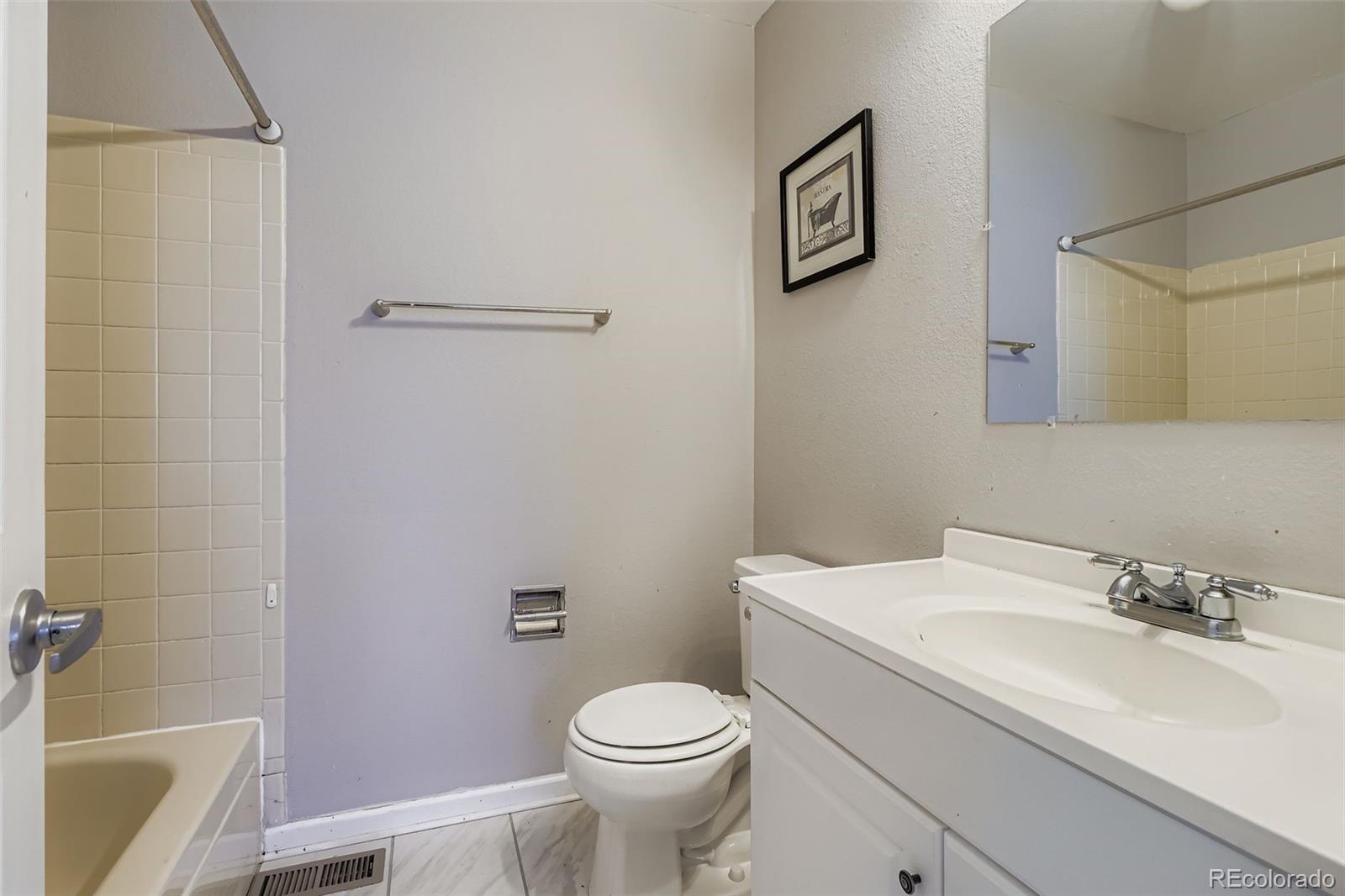MLS Image #11 for 20339 e powers place,centennial, Colorado