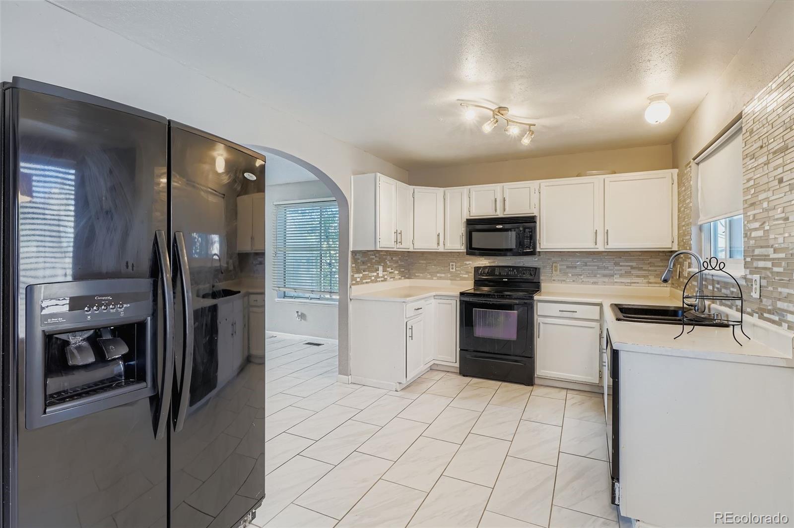 MLS Image #3 for 20339 e powers place,centennial, Colorado