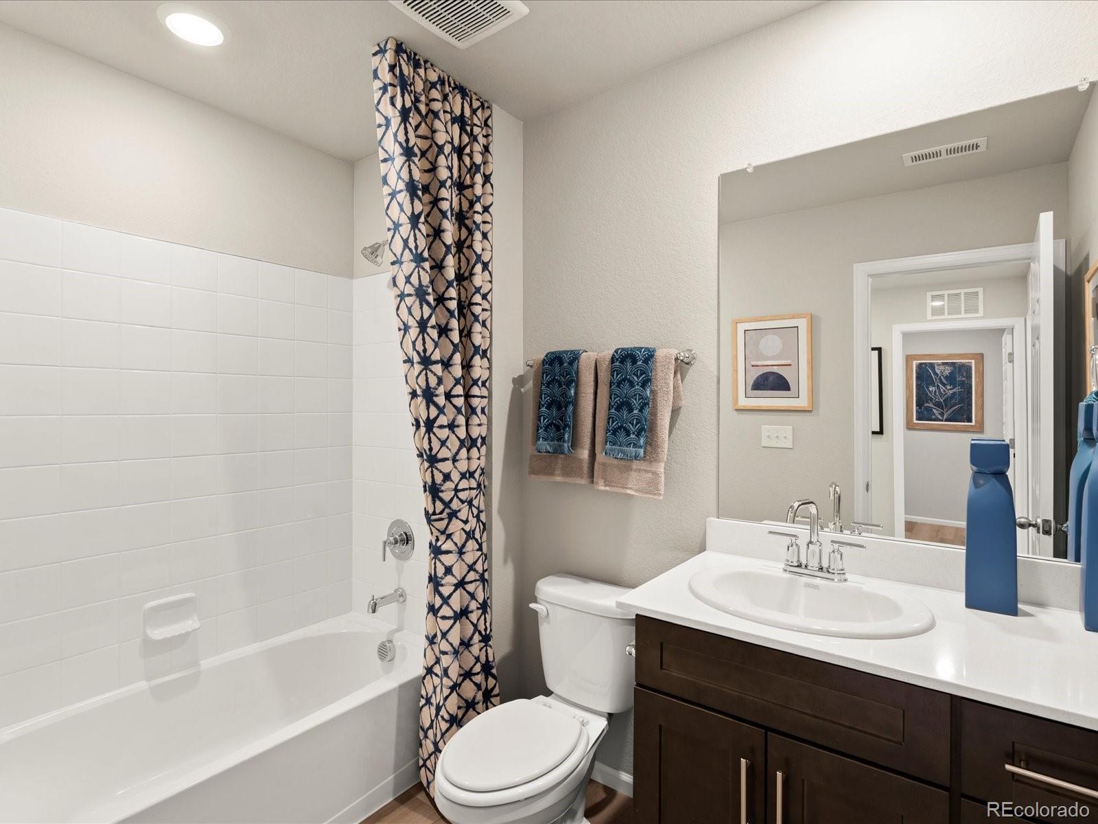 MLS Image #15 for 20802 e 66th avenue,aurora, Colorado