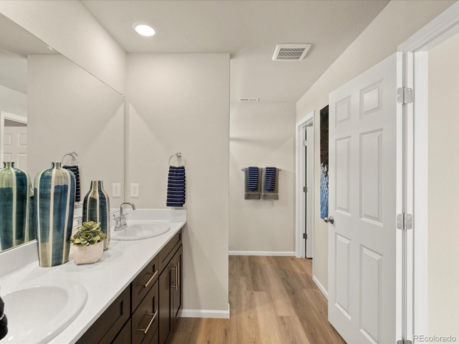 MLS Image #27 for 20802 e 66th avenue,aurora, Colorado