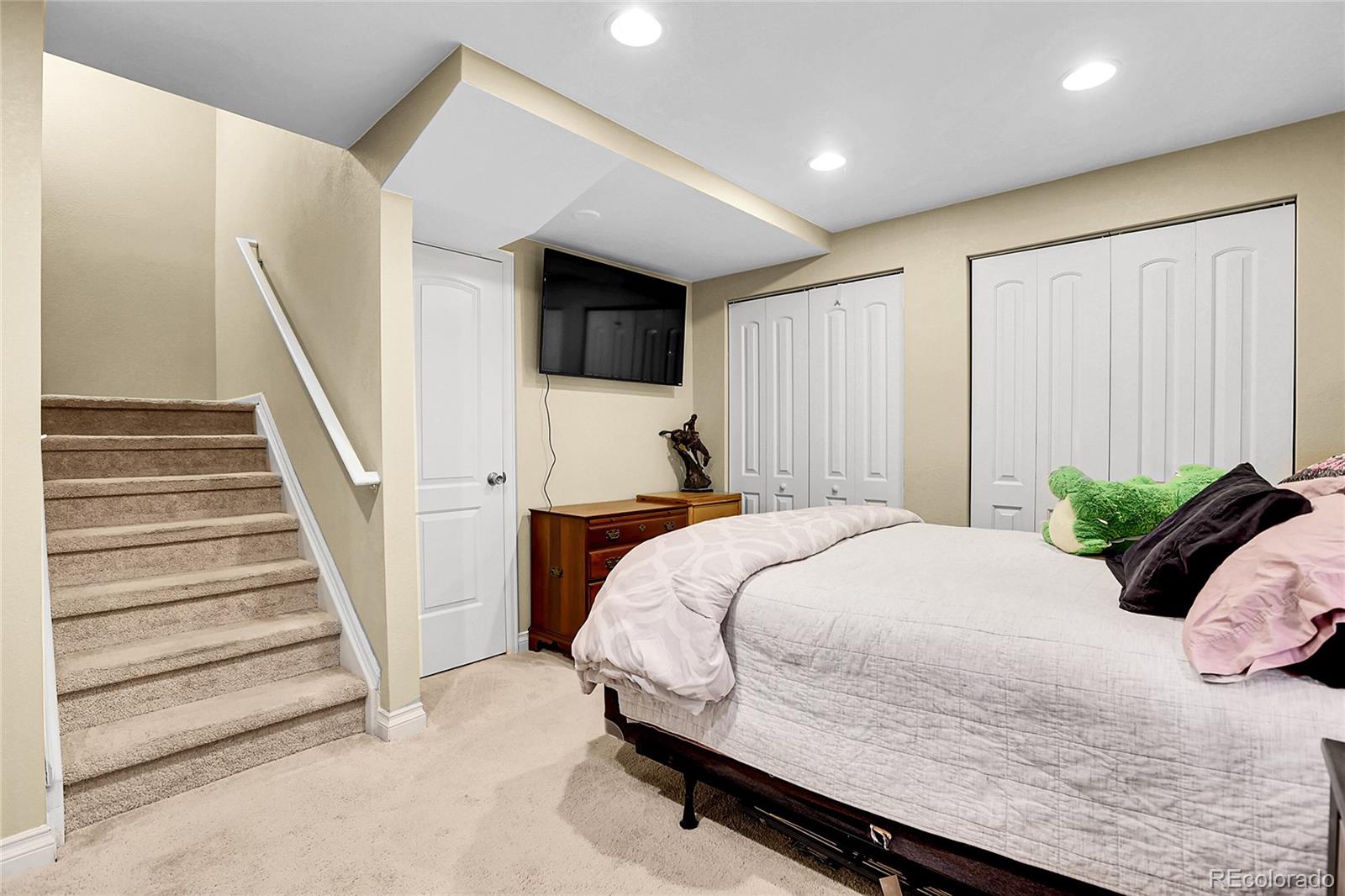 MLS Image #29 for 4734 s duquesne street,aurora, Colorado