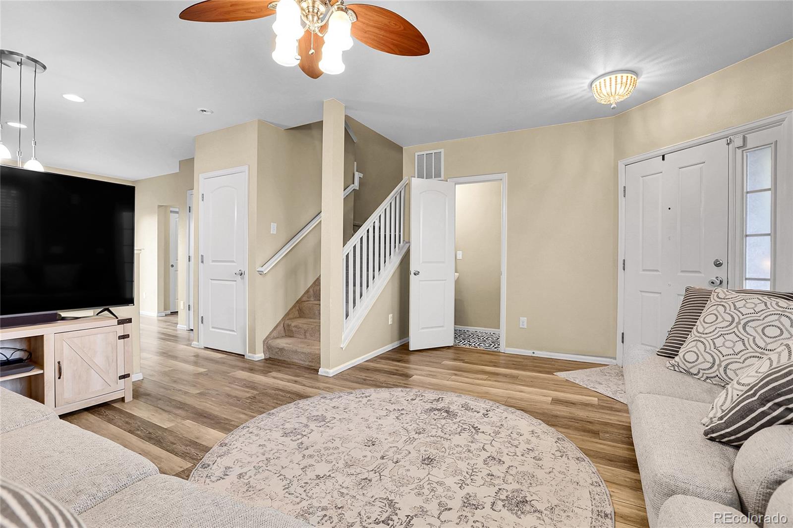 MLS Image #5 for 4734 s duquesne street,aurora, Colorado